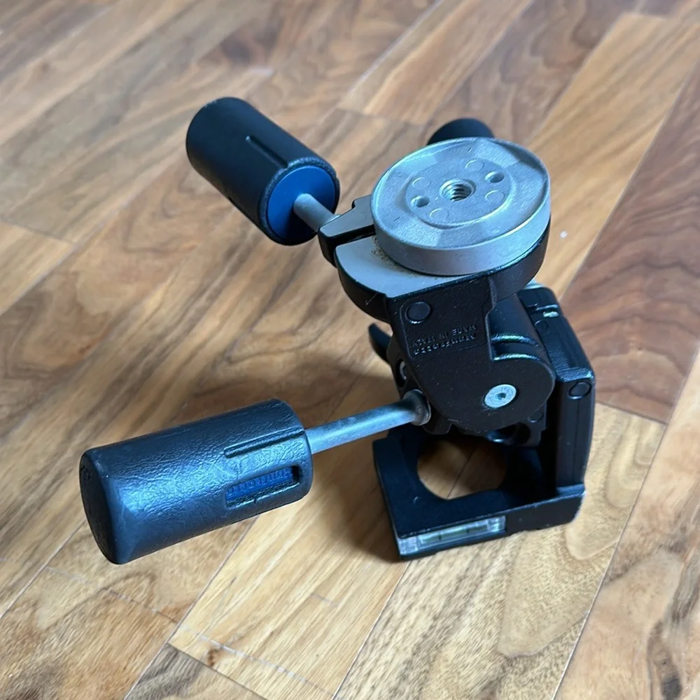 Manfrotto Tripod Head